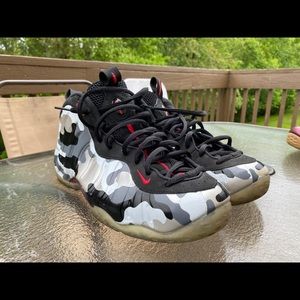 Fighter Jet & Maroon Night Foams SIZE 13